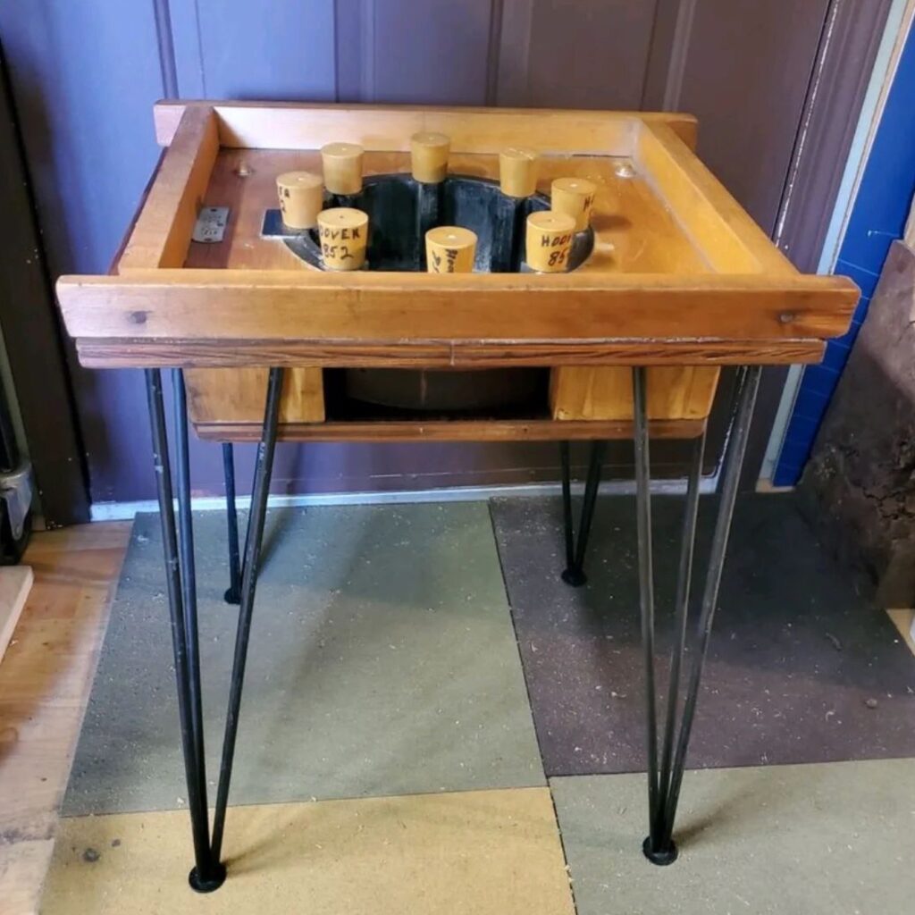 Upcycled foundry mould table by Cindy