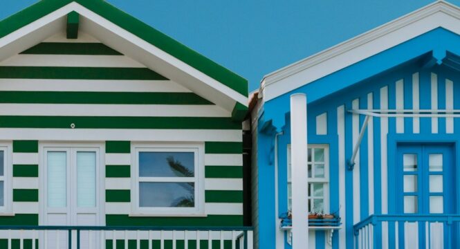 Photo by Héctor Martínez on Unsplash